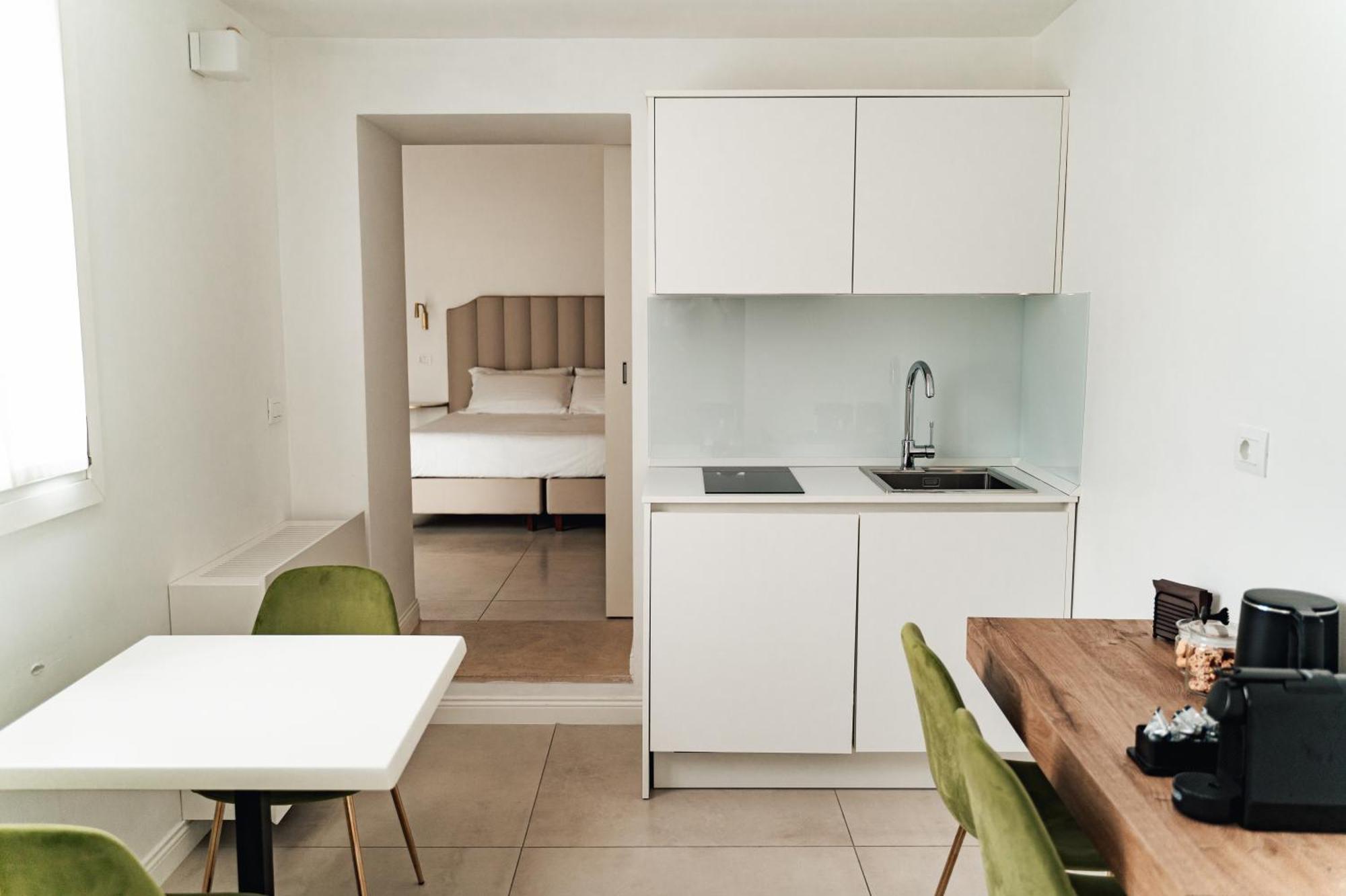 Le Vie Del Centro Luxury Room Матера Экстерьер фото